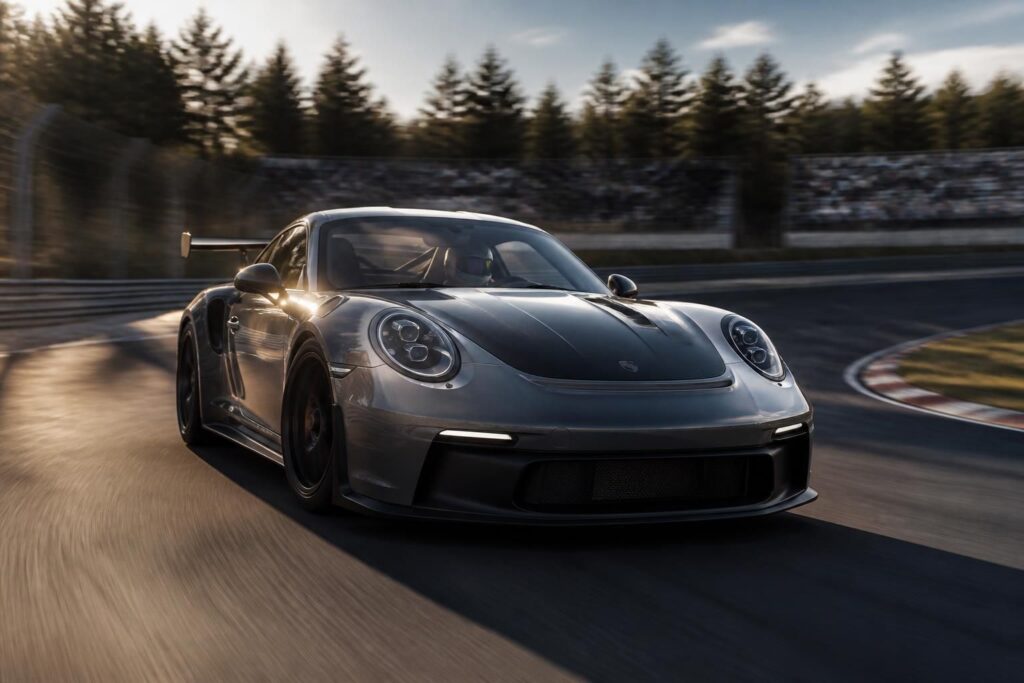 découvrez les améliorations apportées par la technologie dlss dans assetto corsa, notamment pour la version evo, et comment elles optimisent les performances et la qualité graphique.
